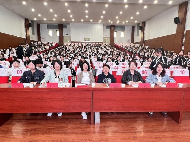 正文 1.jpg 正文 1.jpg
