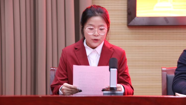 23.12 2022-2023学年国家奖学金、国家励志奖学金、校内奖学金表彰大会 9.jpg 23.12 2022-2023学年国家奖学金、国家励志奖学金、校内奖学金表彰大会 9.jpg