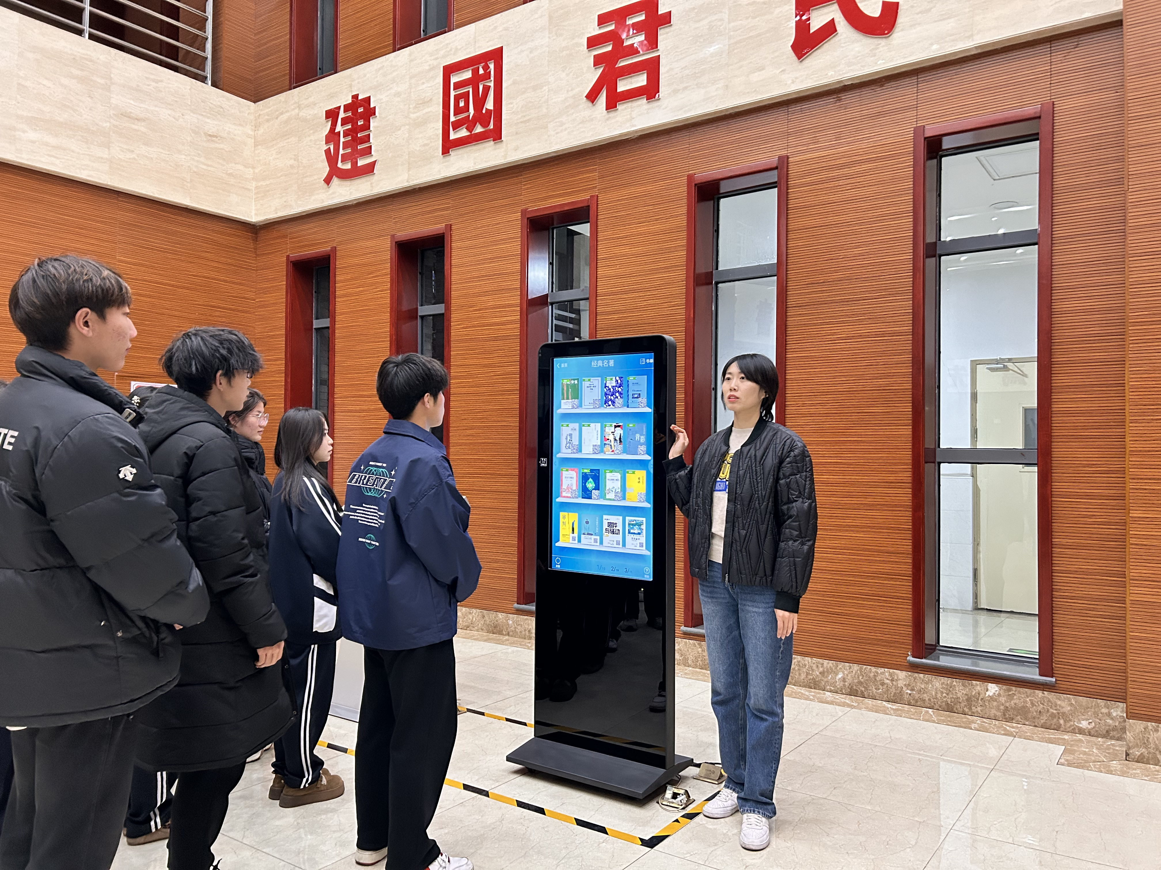 图片2.png 图片2.png