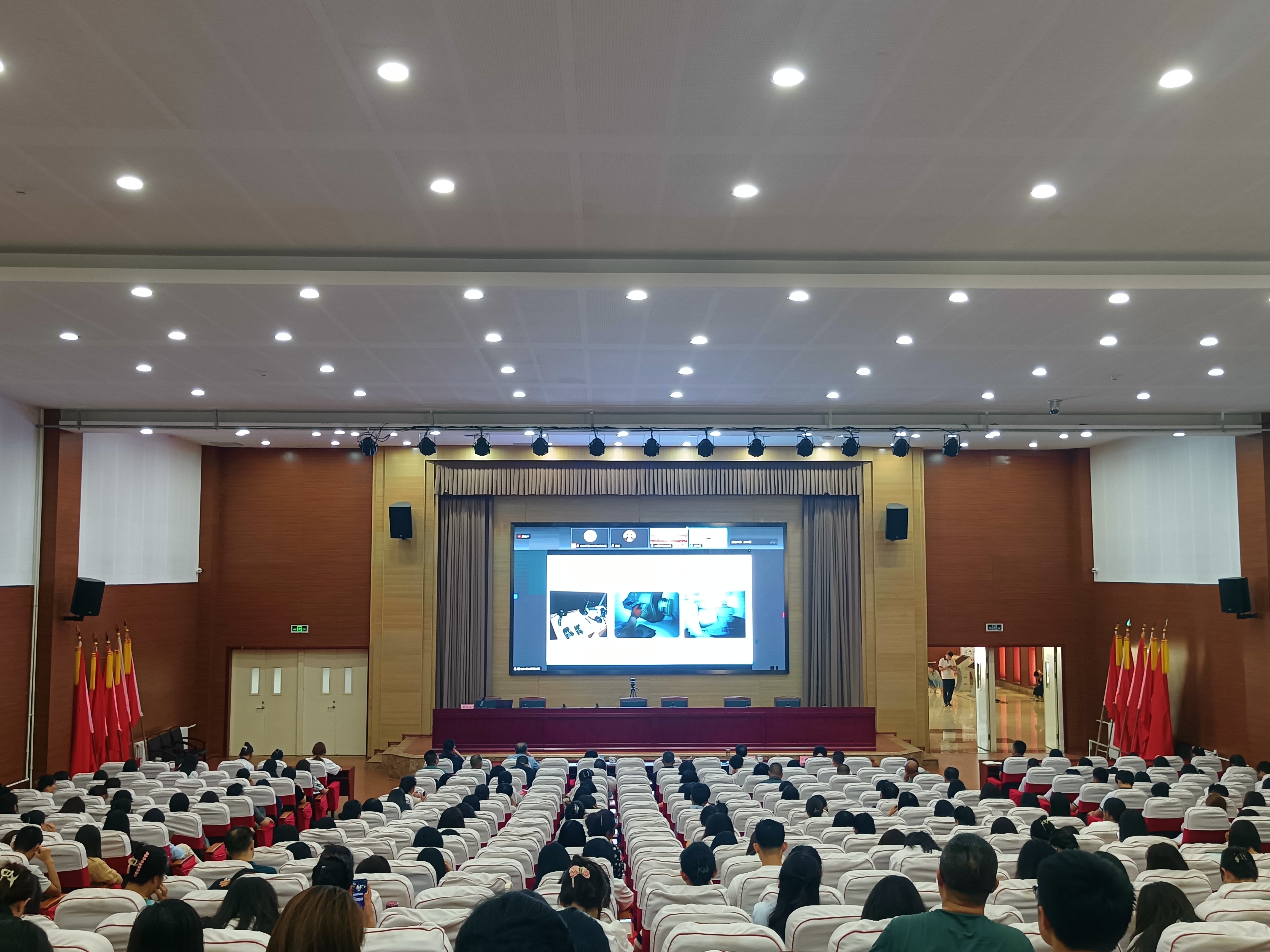 图2.jpg 图2.jpg